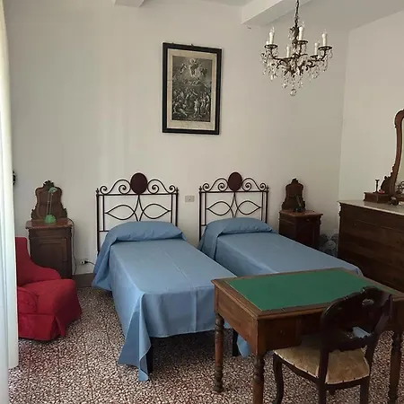 Con Ampio Giardino A Due Passi Dal Mare Villa *